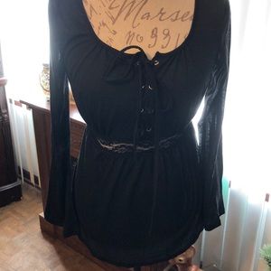 Bell sleeve top
